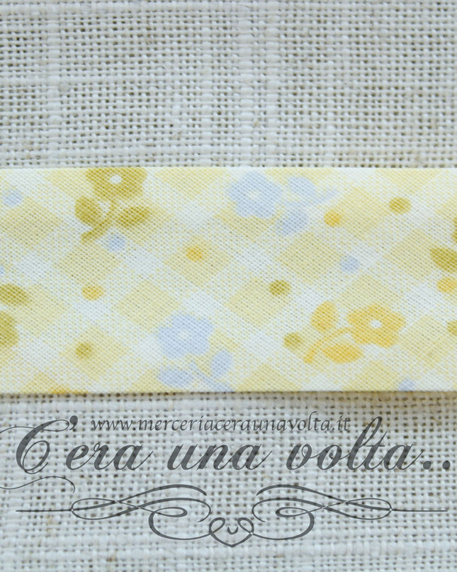 Sbieco di cotone fiori Gialli conf. da mt 1,80