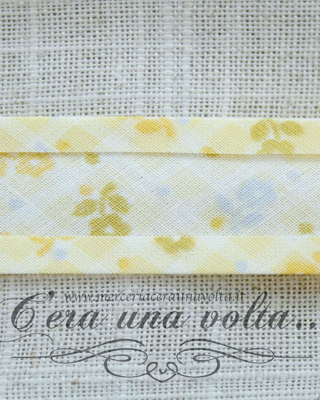 Sbieco di cotone fiori Gialli conf. da mt 1,80