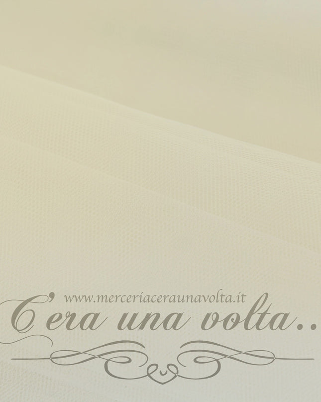 Tulle a metro Avorio