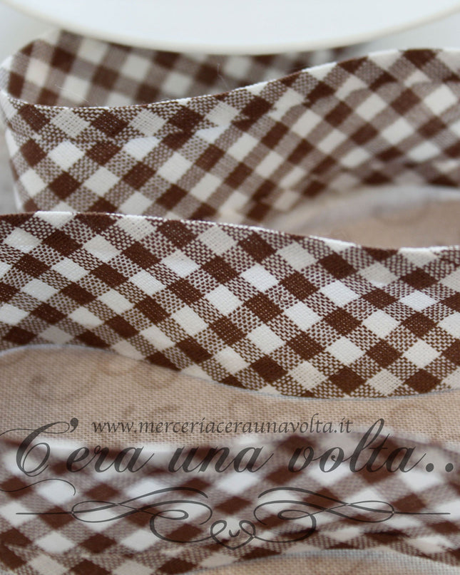 Sbieco di cotone a quadretti Marroni
