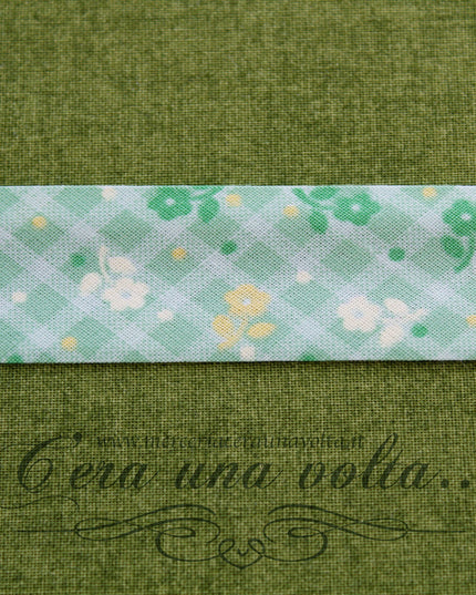 Sbieco di cotone fiori Verdi