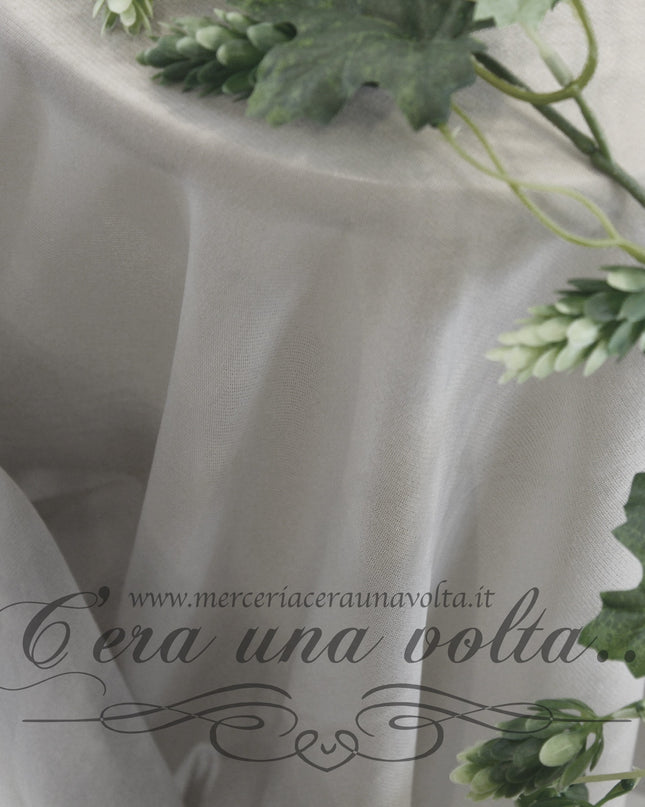 Tessuto in Tulle Elasticizzato Grigio Seta